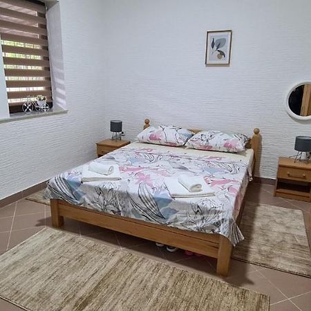 Prenociste Dubravka Apartment Livno Luaran gambar