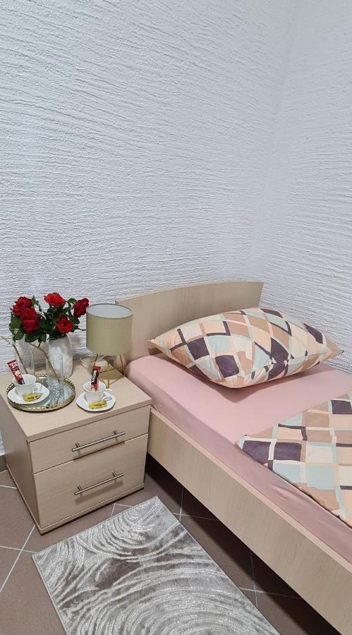 Prenociste Dubravka Apartment Livno Luaran gambar