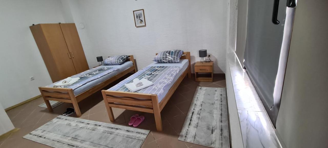 Prenociste Dubravka Apartment Livno Luaran gambar